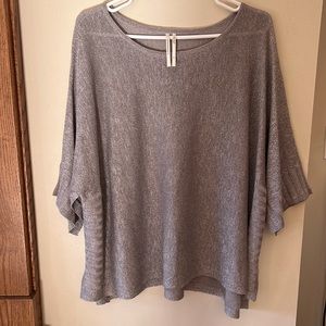 Anthropologie silver sparkly short sleeved linen tunic. Size Medium